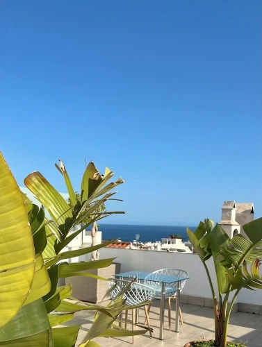 Studio with balcony