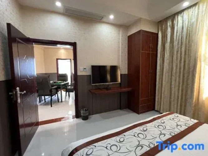 Luxury Suite
