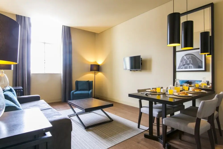 Downtown Market Iii Apartment Rentexperience