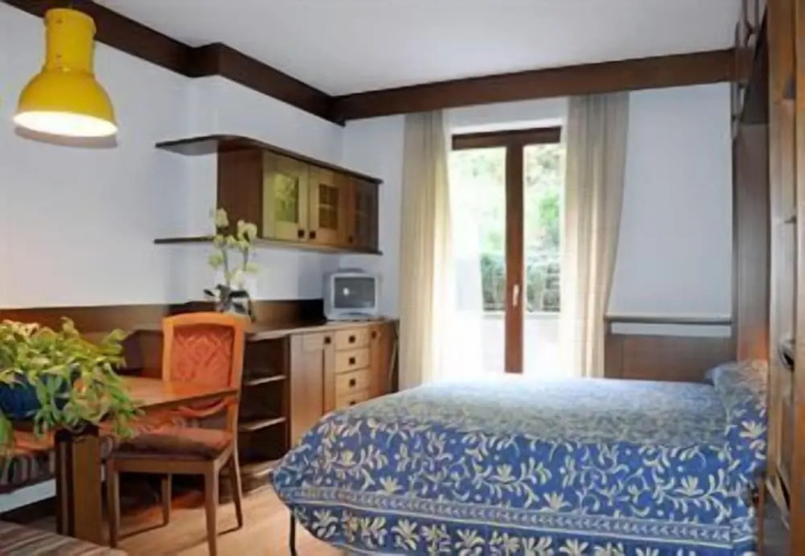 Hotel Carlone