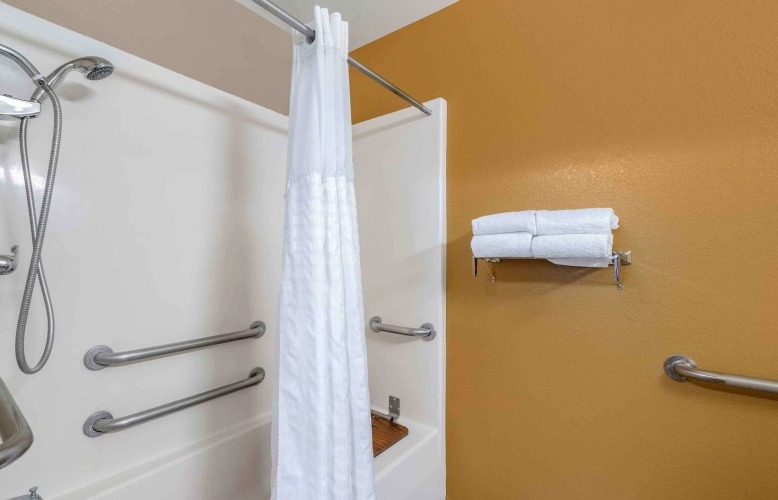 Extended Stay America St. Petersburg Clearwater Executive Dr. photo 10