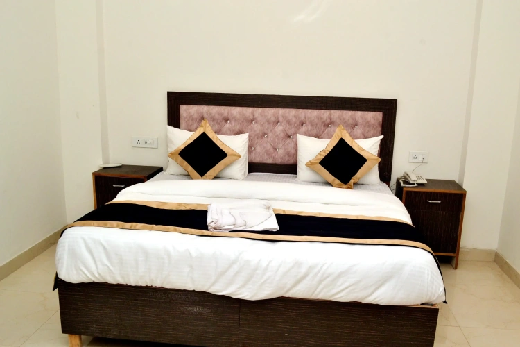 Deluxe Single room