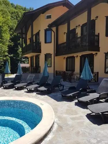 Galaxy Hotel