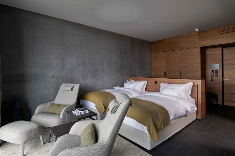 Lava Twin Junior Suite