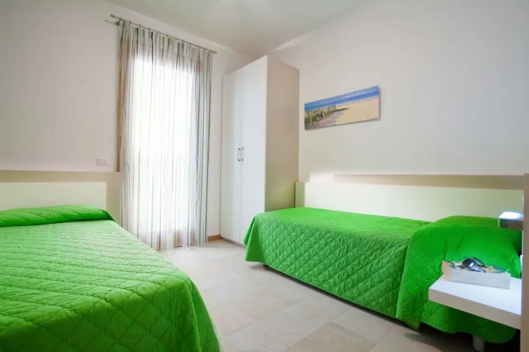 2 Bedrooms Villa