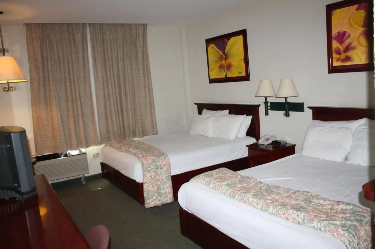 Bazarell Inn Hotel