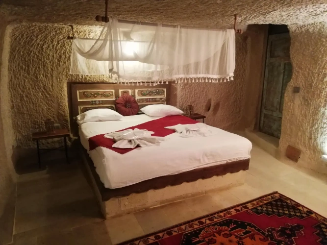 Comfort room