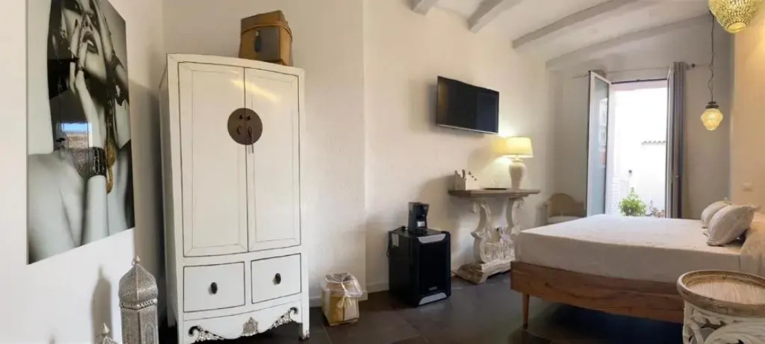 Standard Double room with garden view