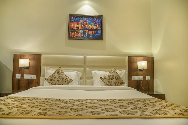 Deluxe Family room