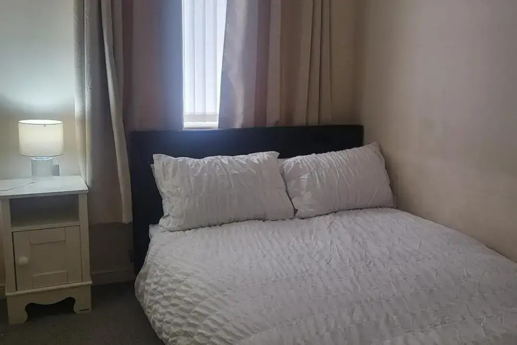 Bolton-2bedroom-2bathroom-parking