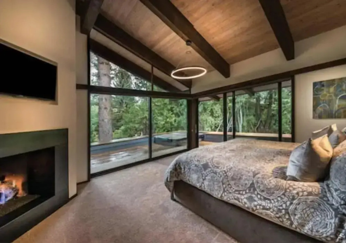 Black Bear Lodge