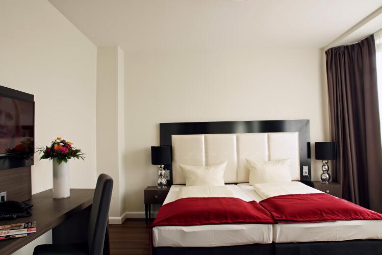 Milbor HotelOver view