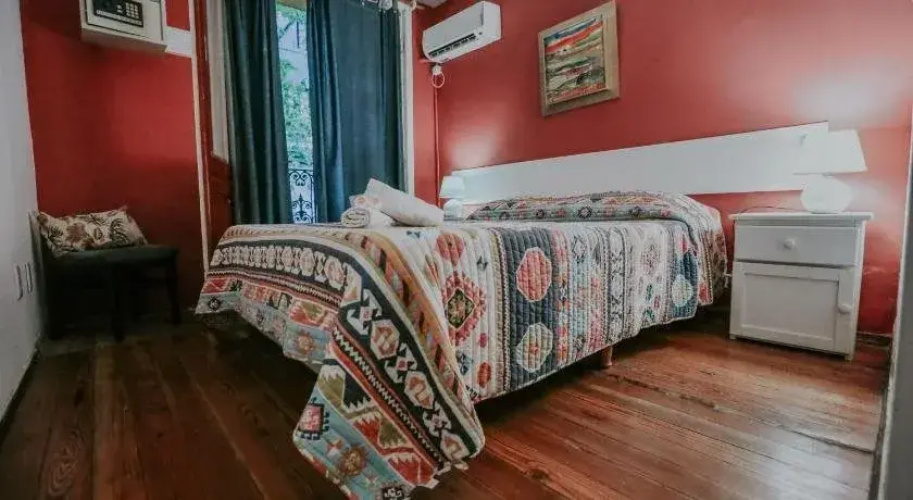 El Viajero Downtown Hostel & Suites