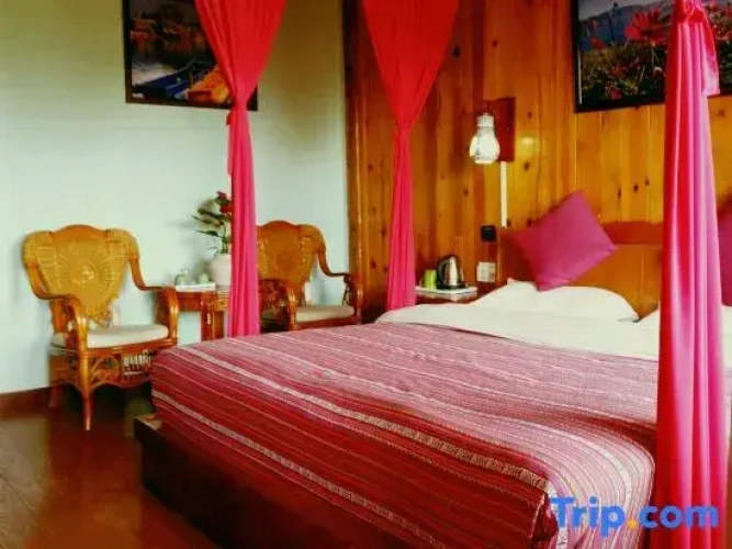 Deluxe Double room with view
