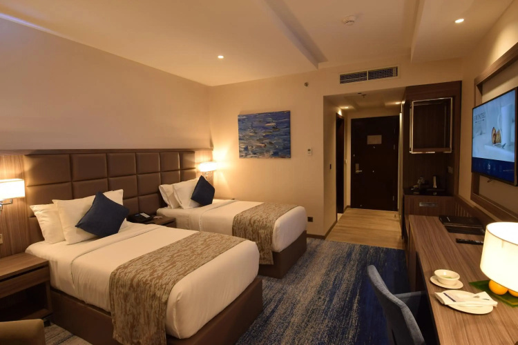 Paradise Elite Hotel