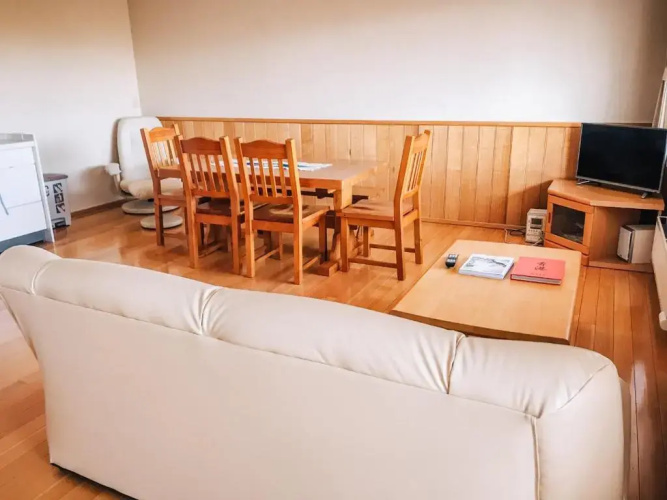 Yotei Townhouse - 2 bedrooms with covered BBQ deck