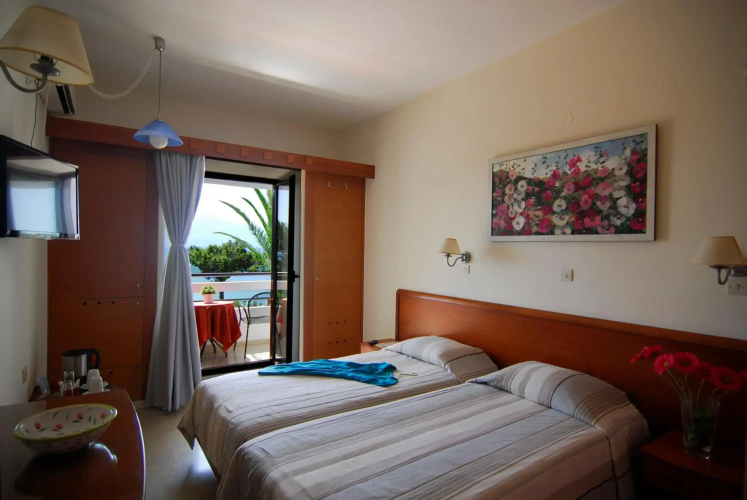 Lato Hotel
