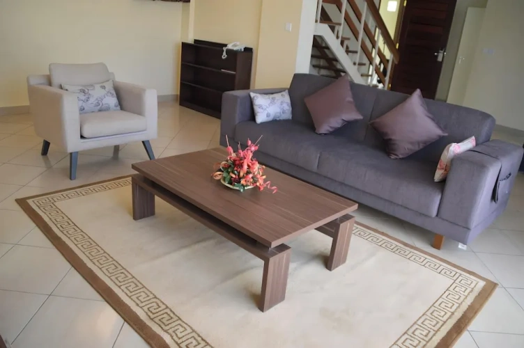 3 Bedrooms Apartment with balcony