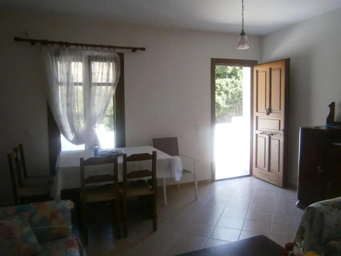 Moraki Apartment