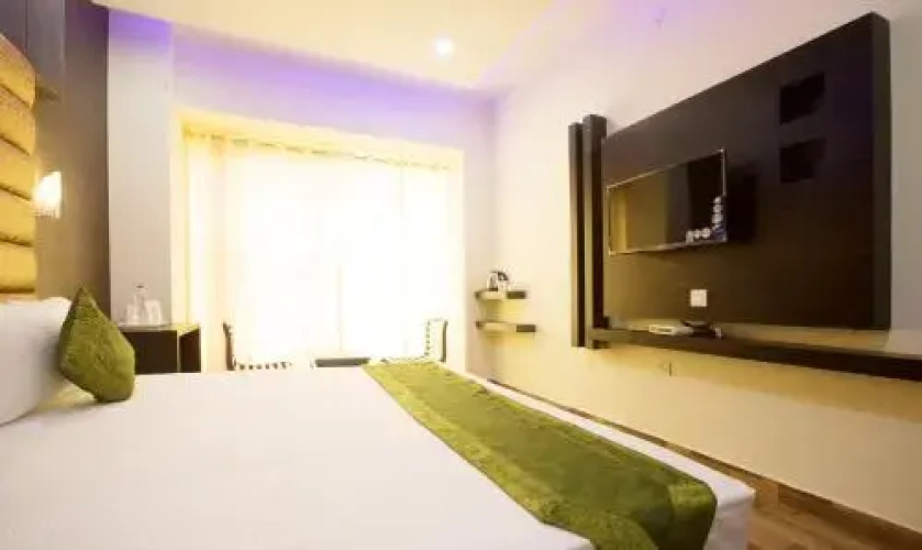 Hotel Vibhav Grand