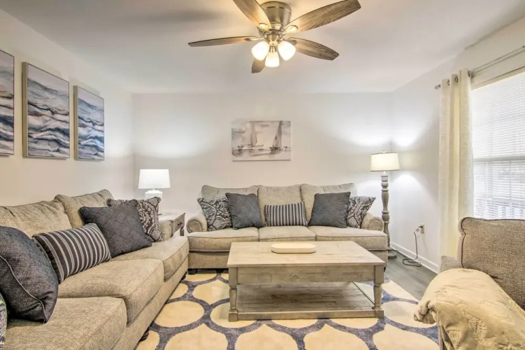Pool Access + Fire Pit: Ocean Pines Retreat!
