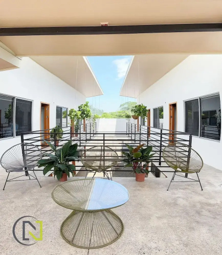 Nomad Living CR