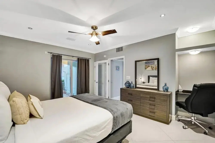 Stay Hospitality - Hendricks Isle
