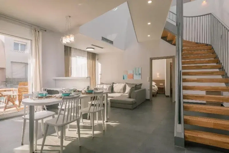 Deluxe Villa