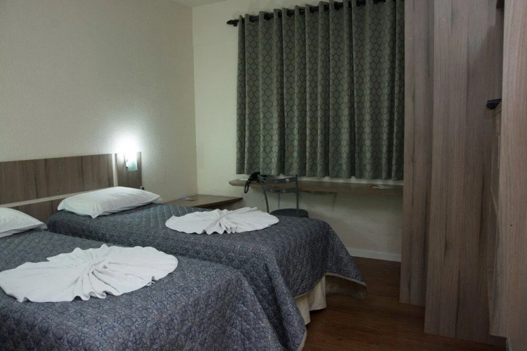 LH Plaza Hotel