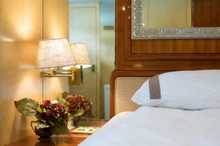 Christina Onassis Yachthotel