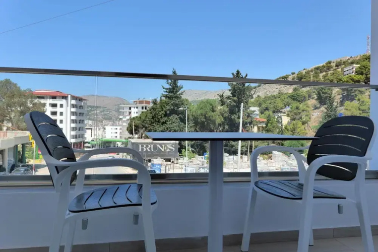 Lumi Hotel