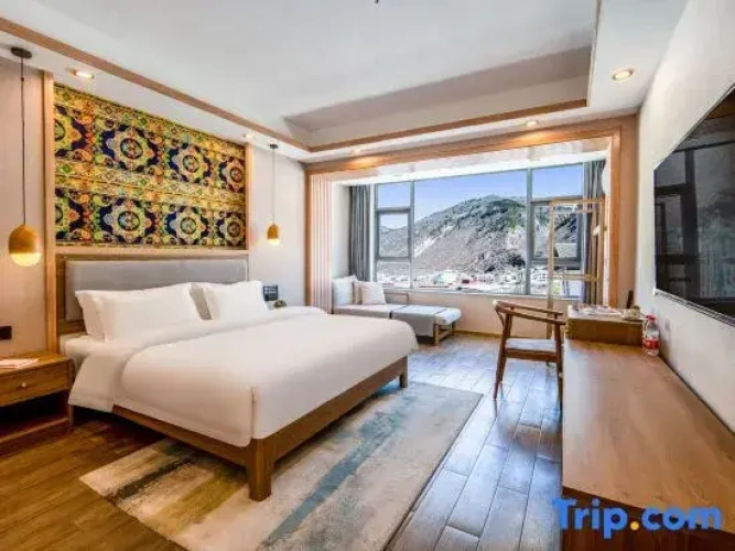 Standard Double room with mountain view