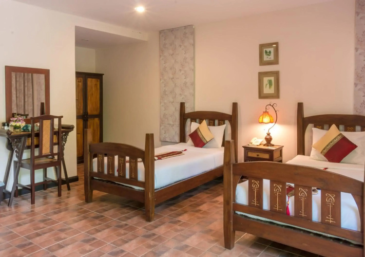 Phuwanalee Resort
