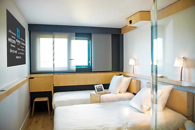 Twin room