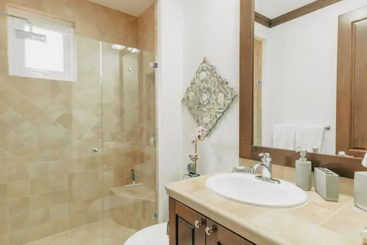 CR Luxury Altavista 2A 3 Bdrm