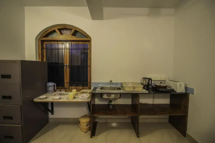 OYO 10723 Home Pool View Studio Colva