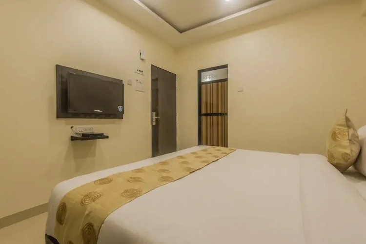 Palace Inn By OYO Rooms