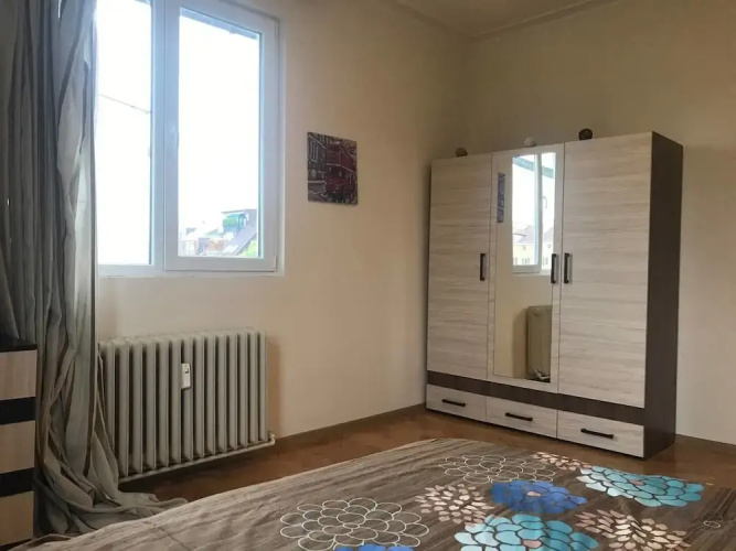 FM Deluxe 2-BDR Apartment with Terrace - Central City View
