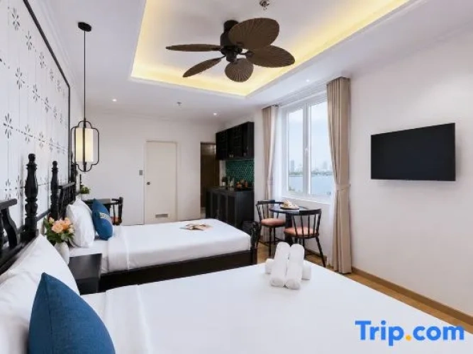 2 Bedrooms Deluxe Twin room with river view