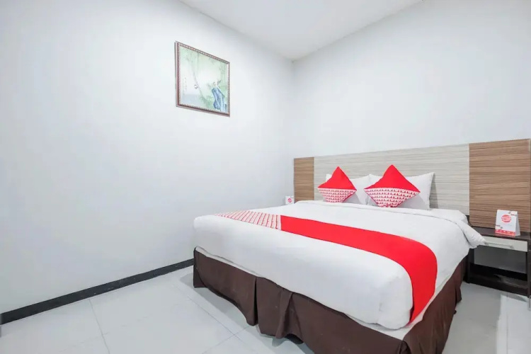 Hotel O Marina Andalas