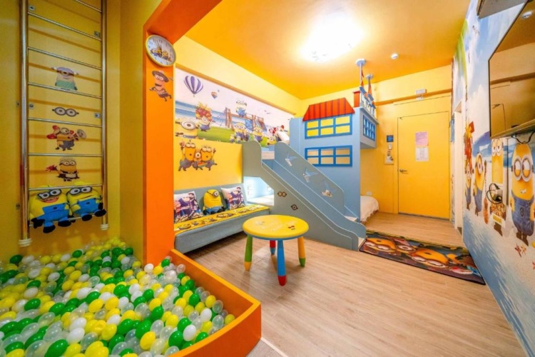 Standard Quadruple room