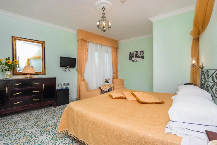 Hotel Bonadies