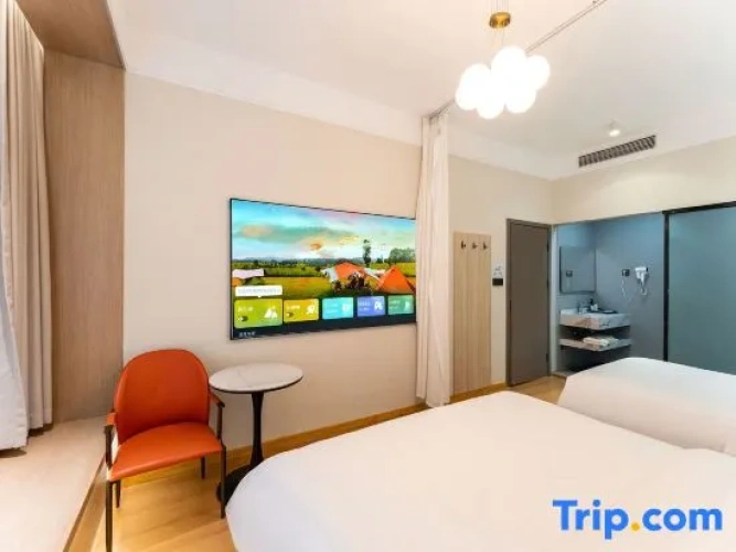 Standard Twin Family room