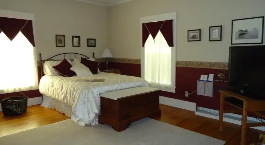 Bennett House Bed & Breakfast