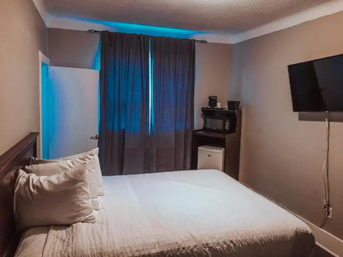 London Residency Inn