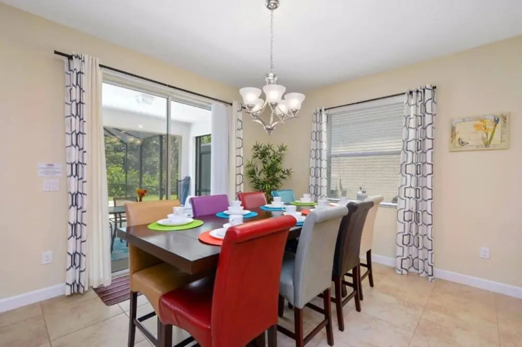 Paradise Palms 18007