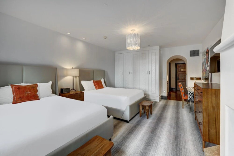 Luxury 3 Bedroom Condo at The Arrabelle by RedAwning