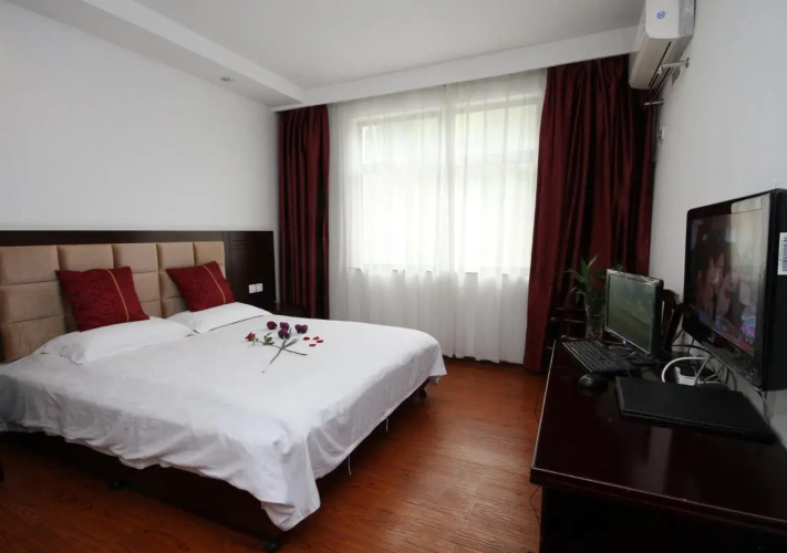 Baichuan Hotel