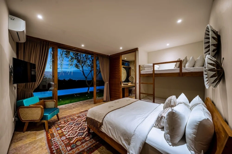2 Bedrooms Ananda Villa