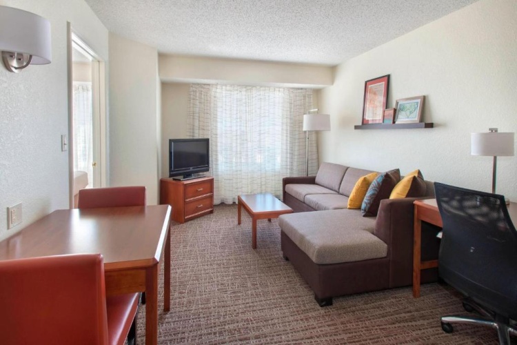 1 Bedroom Double Suite
